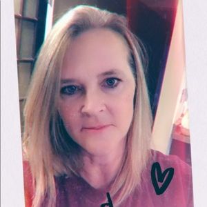 Meet your Posher, Heidi